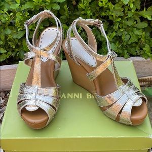 Gianni Bini Wedge